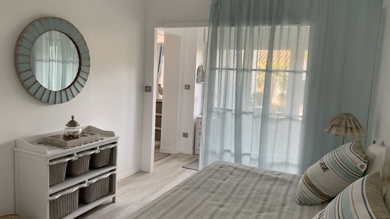 Photo of Bedroom in Saint-Georges-d'Oleron