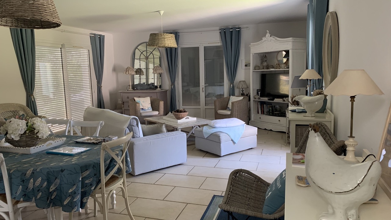 Photo of Livingroom in Saint-Georges-d'Oleron