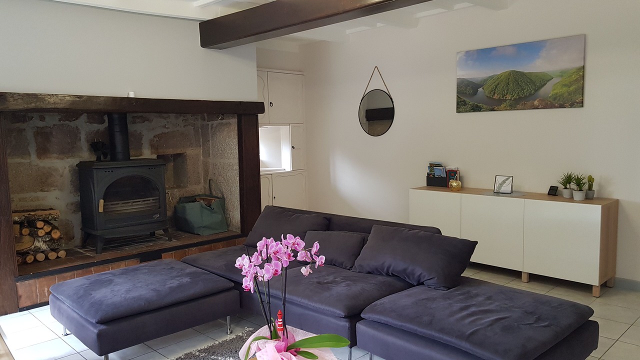 Photo of Livingroom in Saint-Pardoux-le-Neuf