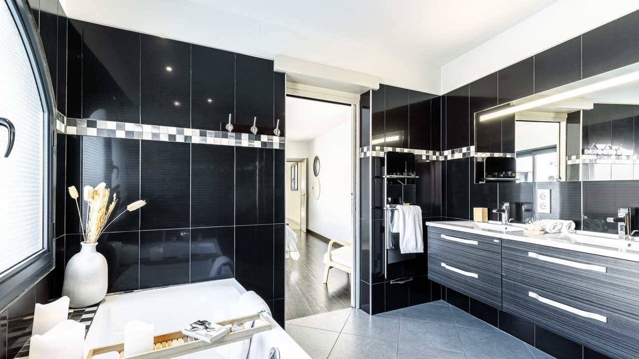 Photo of Bathroom in L'Echardiere