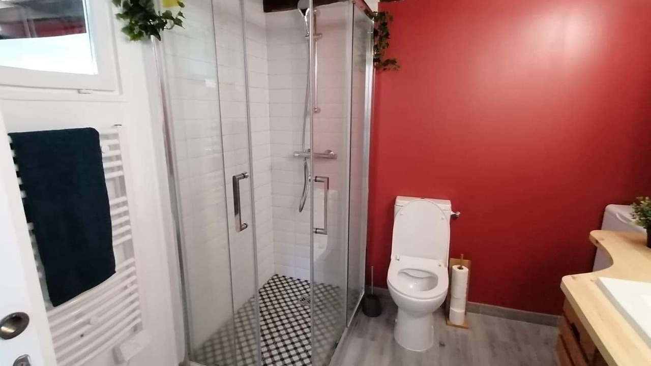 Photo of Bathroom in Bayonne