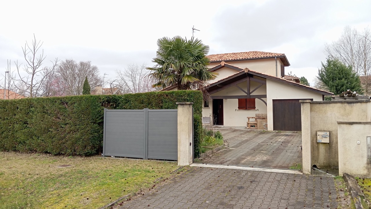 Photo of Outdoor in Pessac