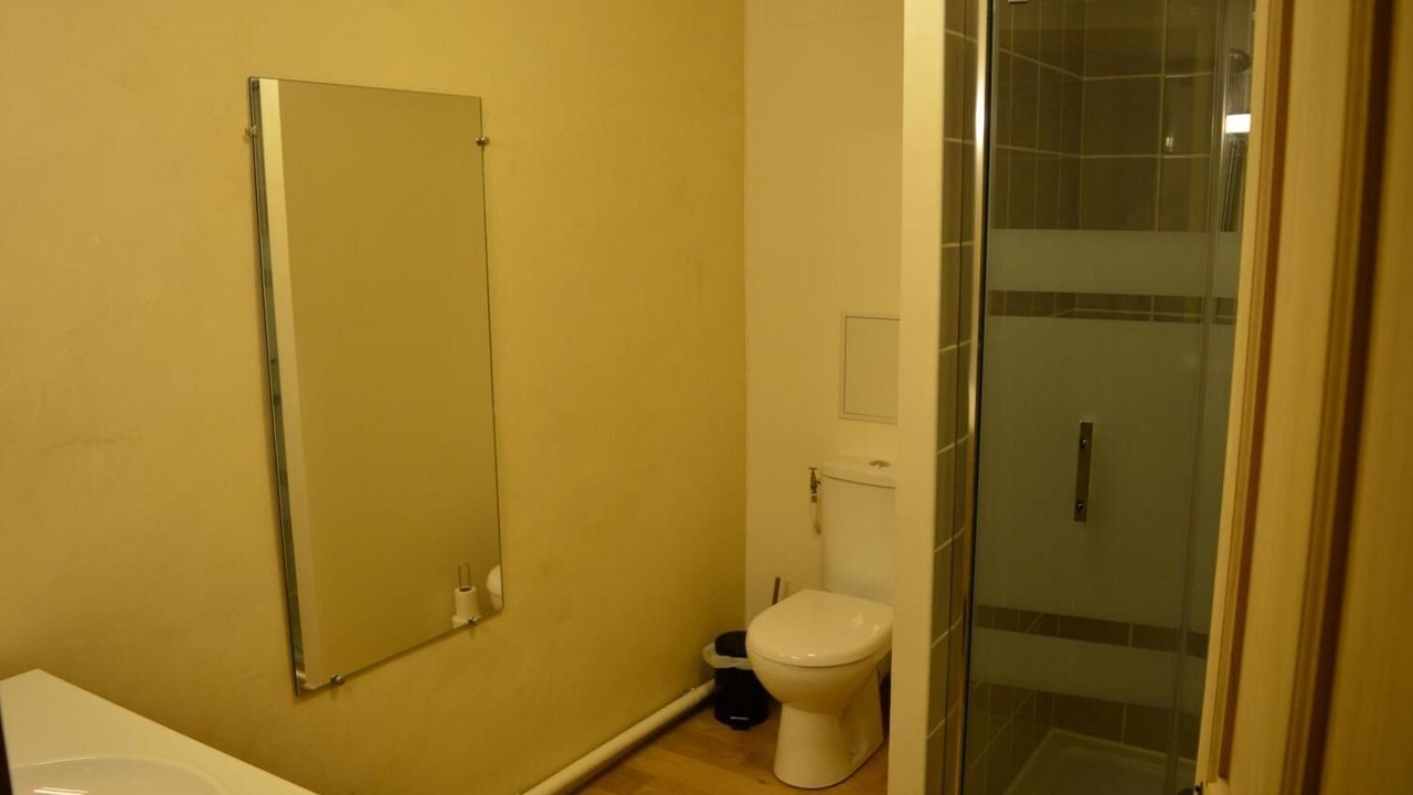 Photo of Bathroom in Monts-sur-Guesnes