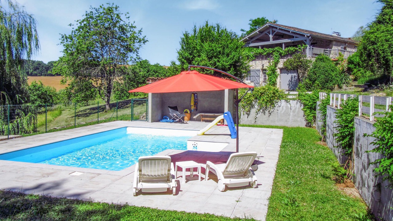 Photo of Outdoor in Saint-Salvy