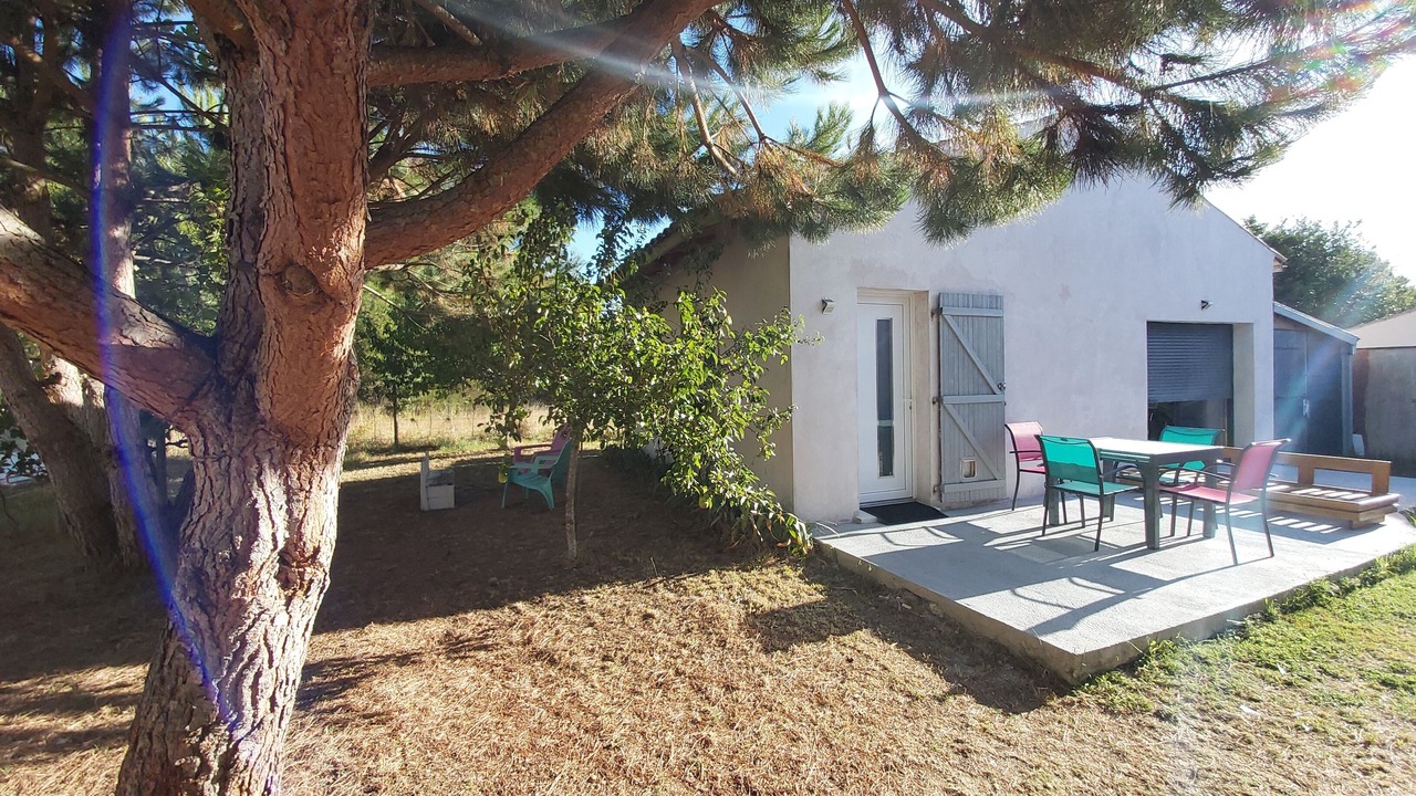 Photo of Outdoor in Breuillet