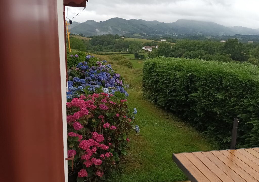 Photo of Patio Balcony in Ainhoa