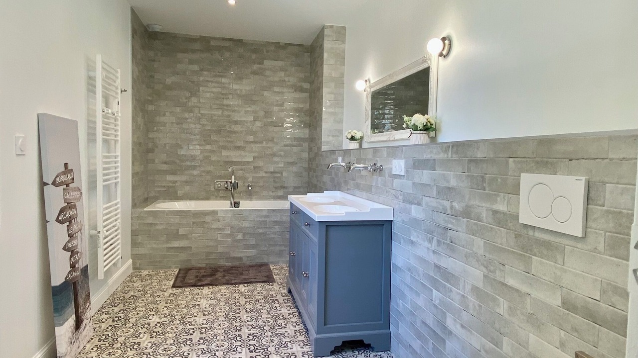 Photo of Bathroom in Verac
