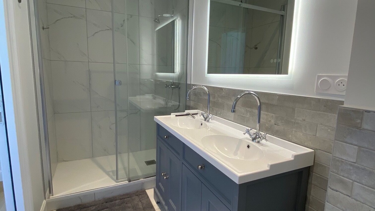 Photo of Bathroom in Verac