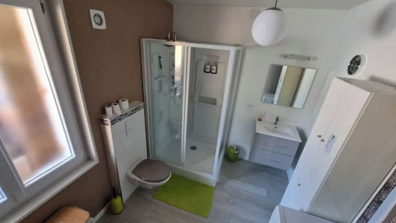 Photo of Bathroom in Chatellerault