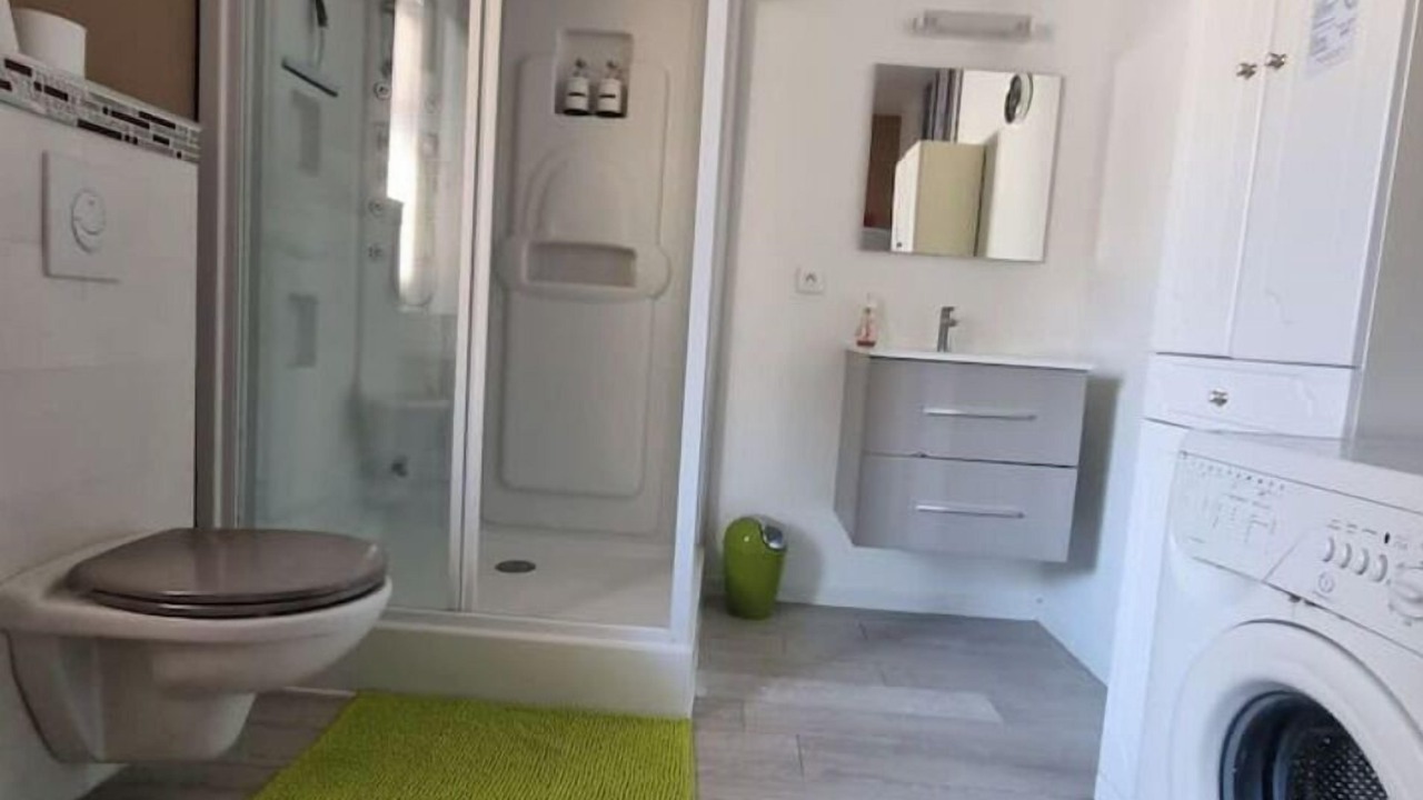 Photo of Bathroom in Chatellerault
