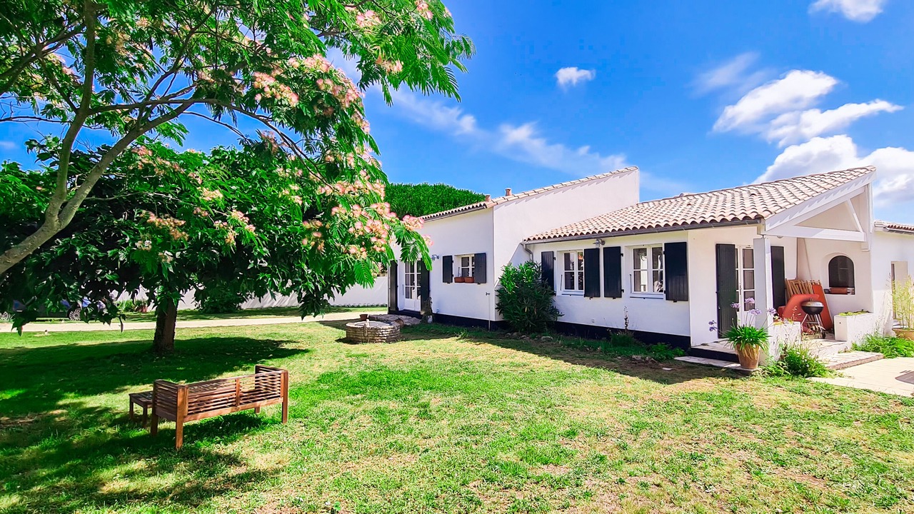 Photo of Outdoor in Loix