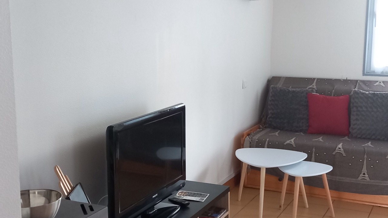 Photo of Livingroom in Nontron