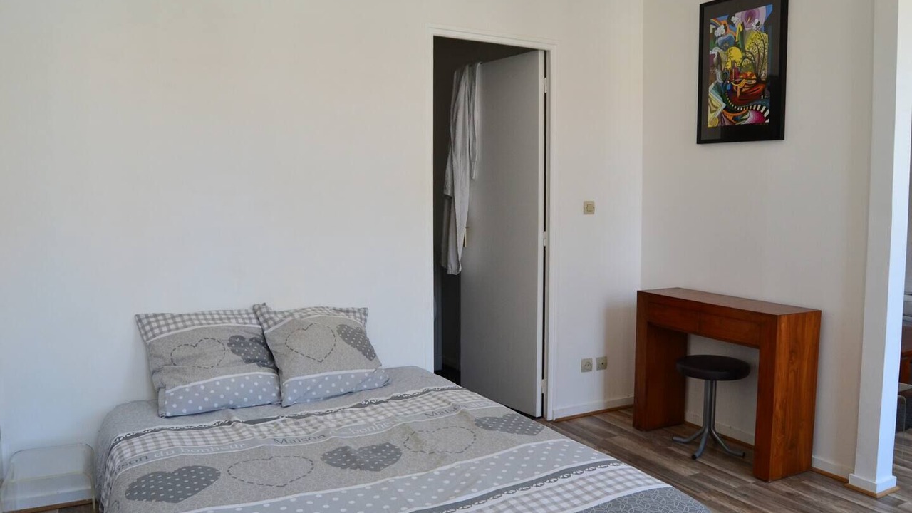 Photo of Bedroom in Saintes