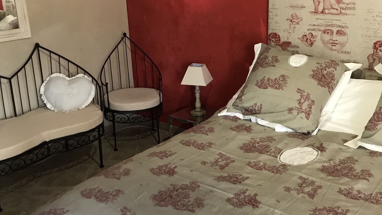 Photo of Bedroom in Saint-Sauveur