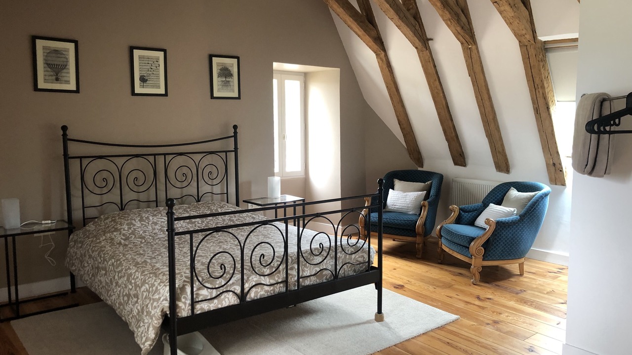 Photo of Bedroom in Saint-Martin-de-Gurson