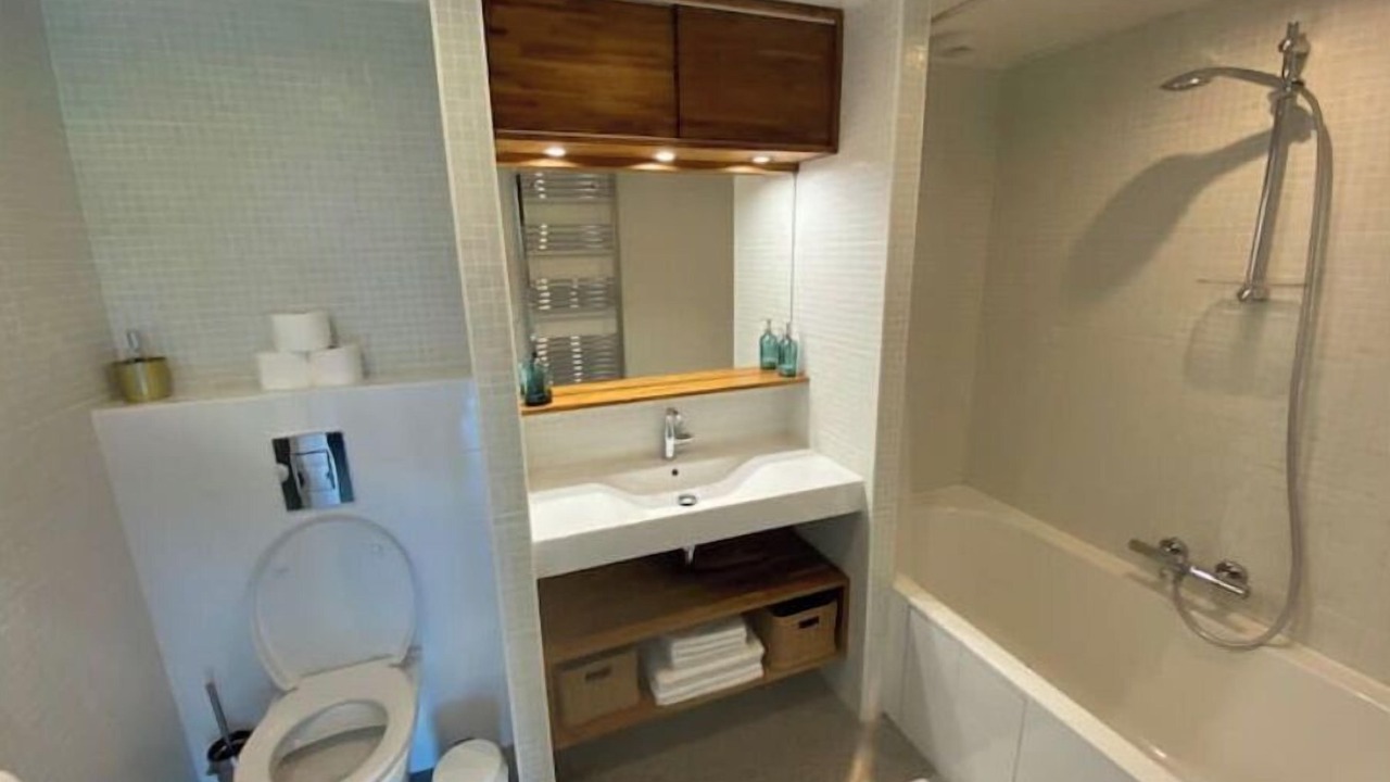 Photo of Bathroom in Kokotia