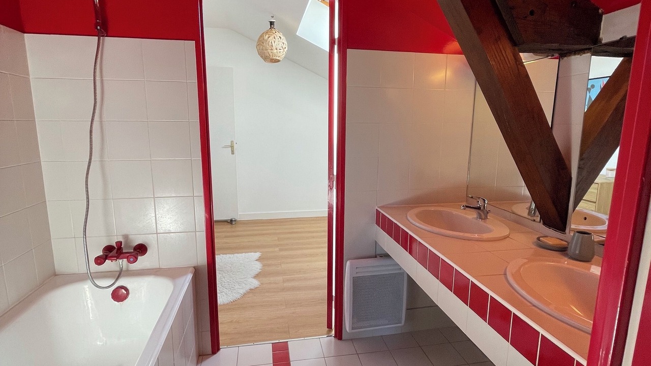 Photo of Bathroom in Poitiers