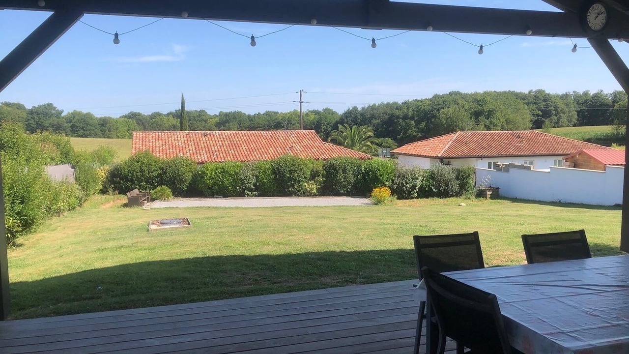 Photo of Outdoor in Urcuit