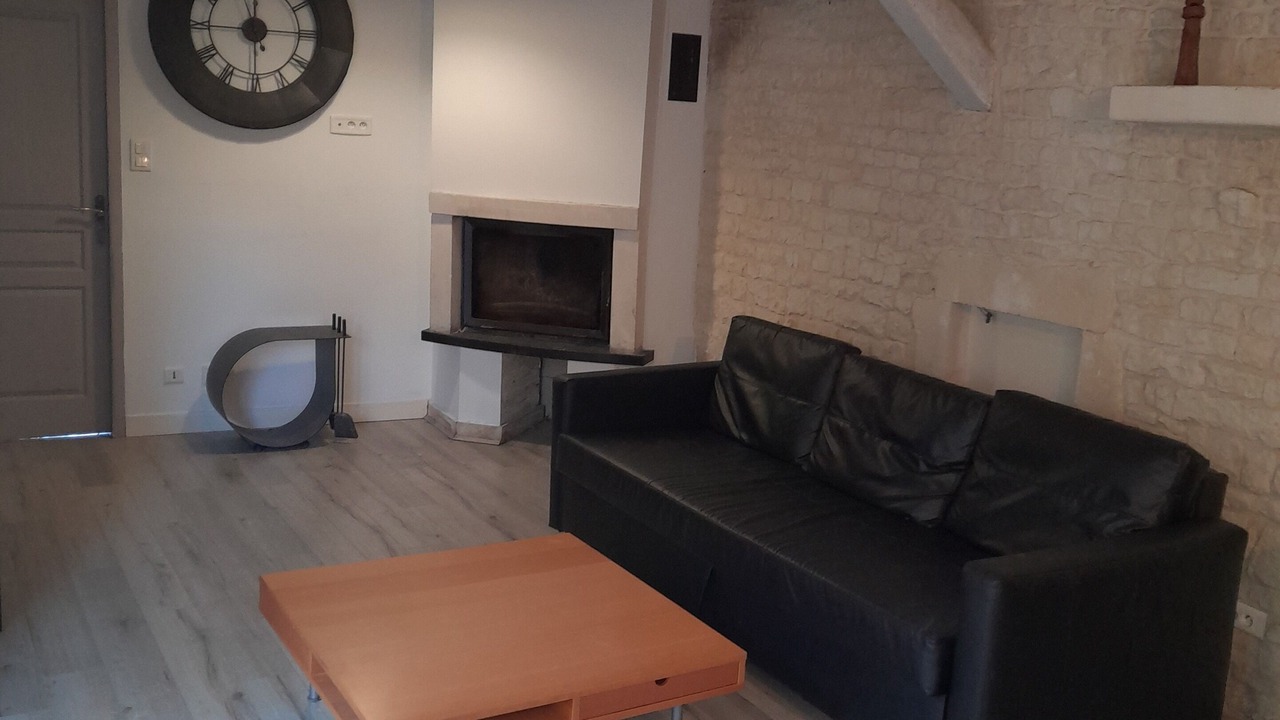 Photo of Livingroom in Croix Chapeau