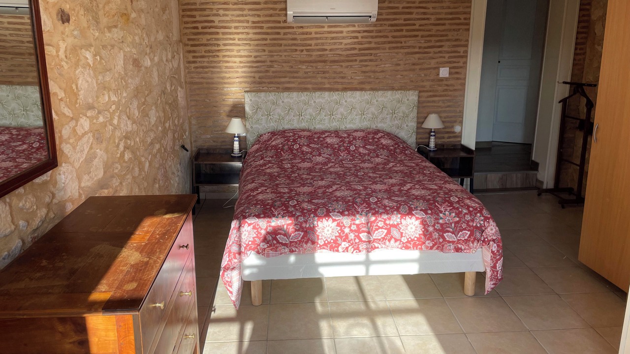 Photo of Bedroom in Bergerac