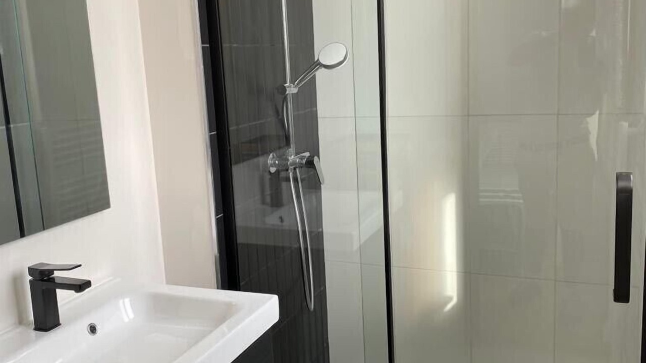 Photo of Bathroom in Aytre