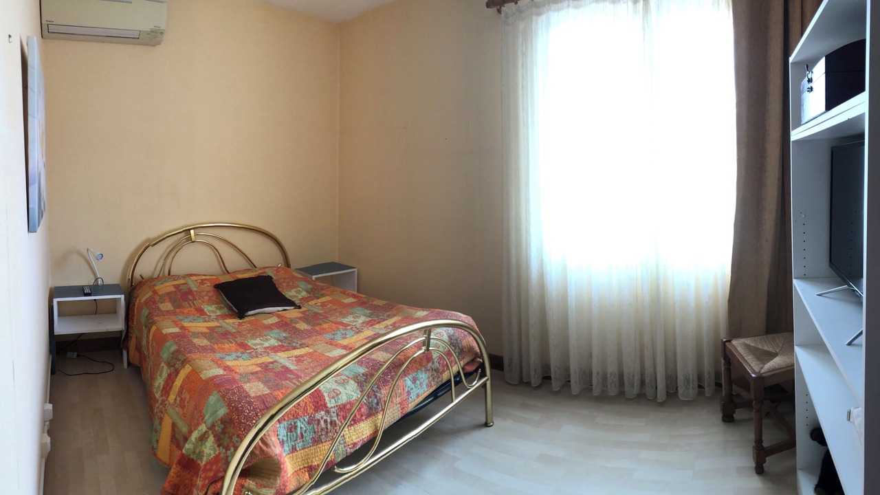 Photo of Bedroom in Tosse