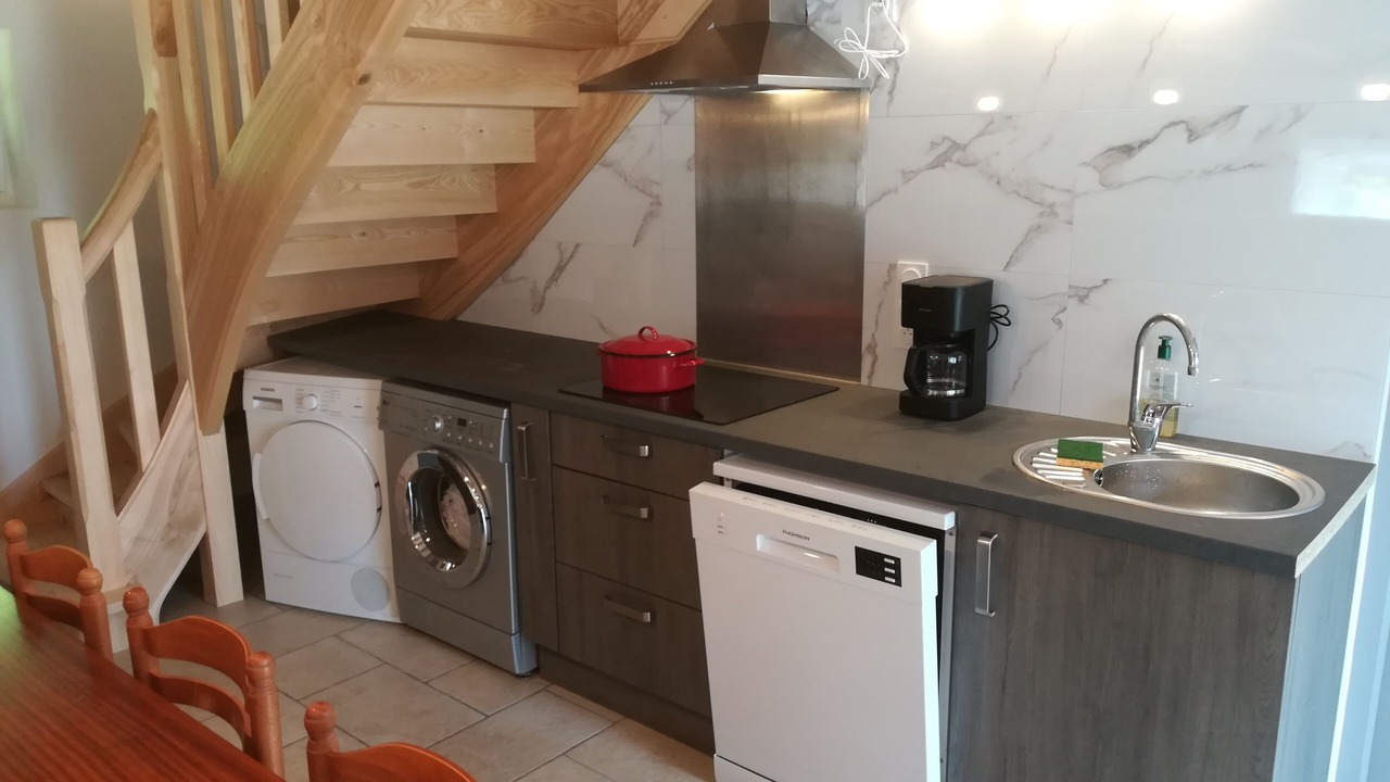 Photo of Kitchen in Saint-Georges-de-Montclard