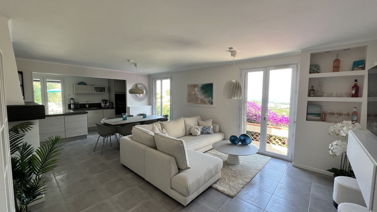 Photo of Livingroom in Les Termes