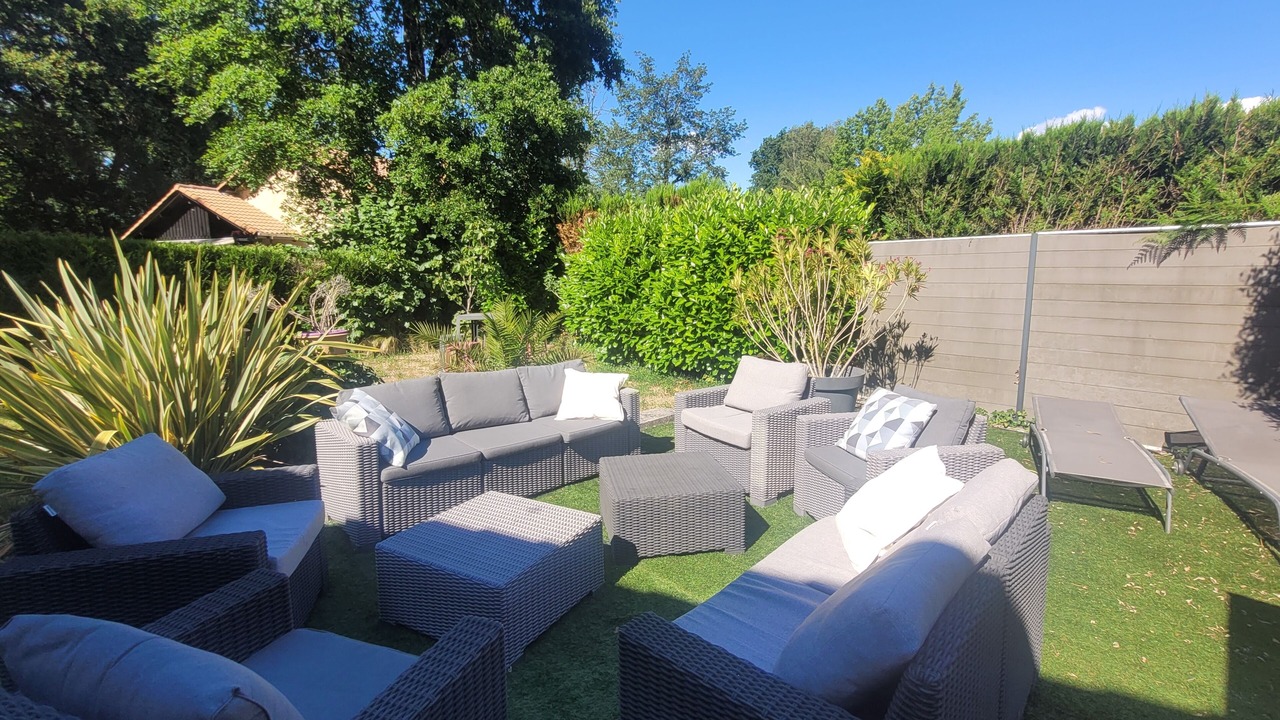 Photo of Outdoor in Saint-Medard-en-Jalles
