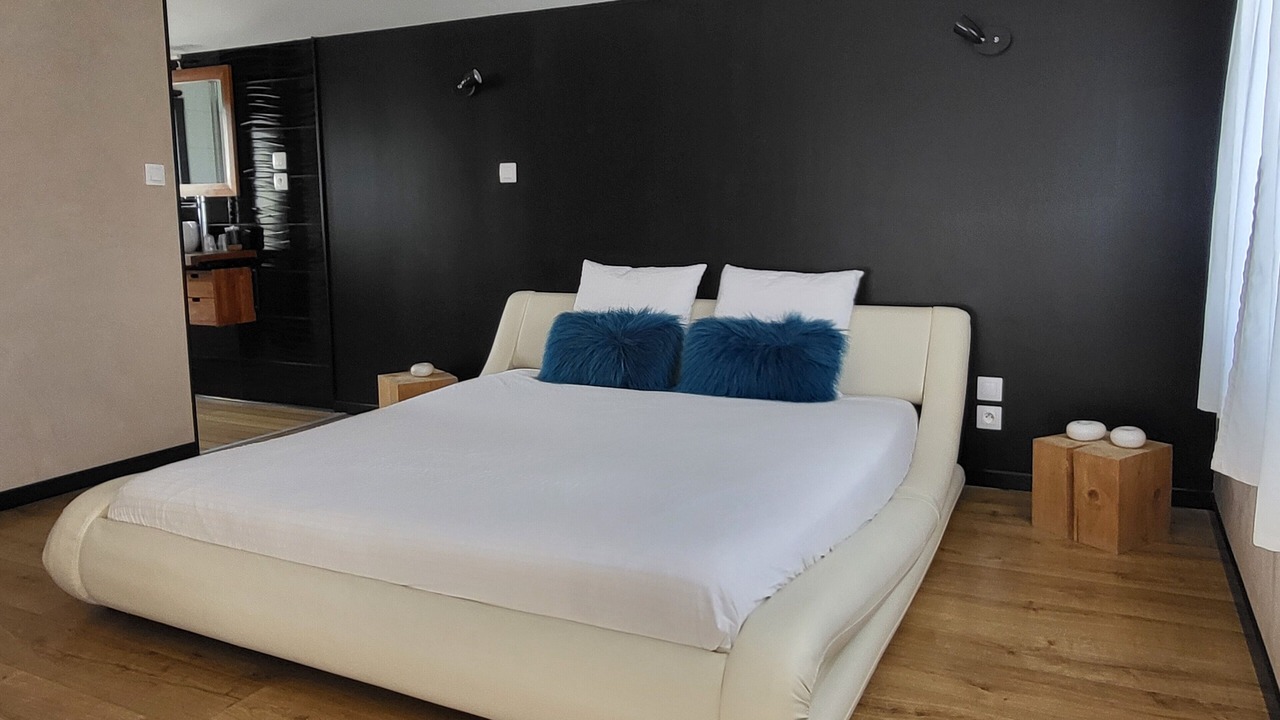 Photo of Bedroom in Chasseneuil-du-Poitou