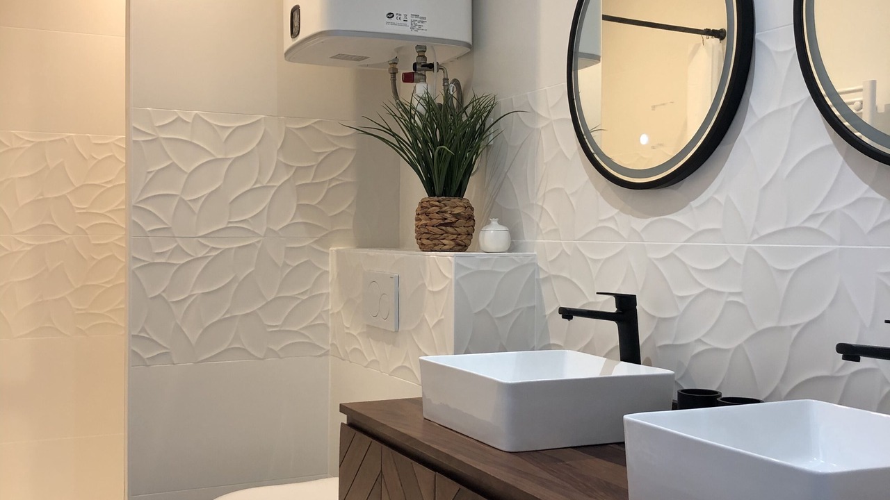 Photo of Bathroom in Ars-en-Re