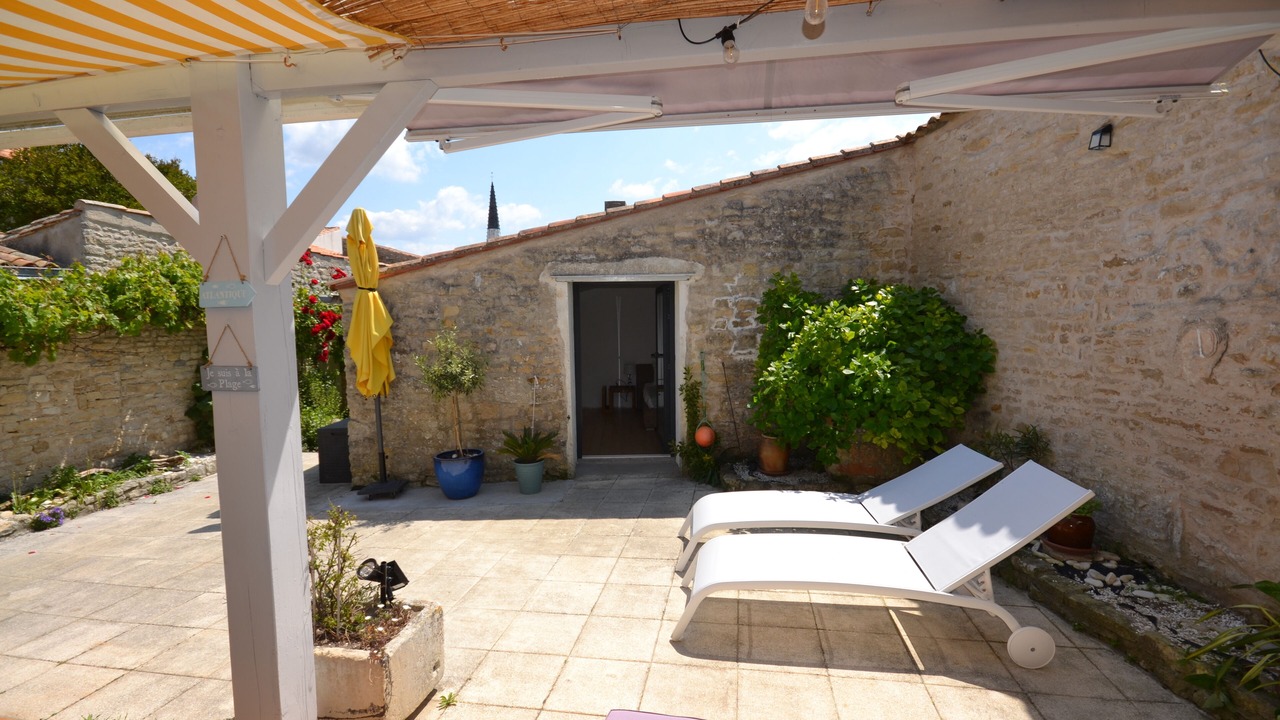 Photo of Patio Balcony in Ars-en-Re