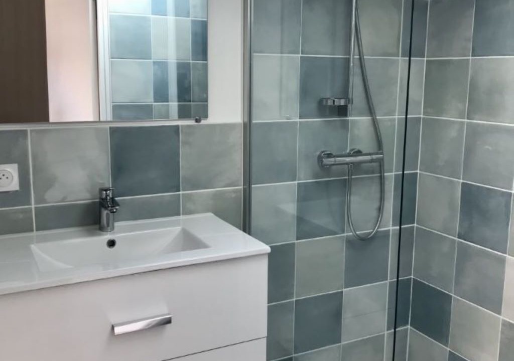 Photo of Bathroom in Ars-en-Re