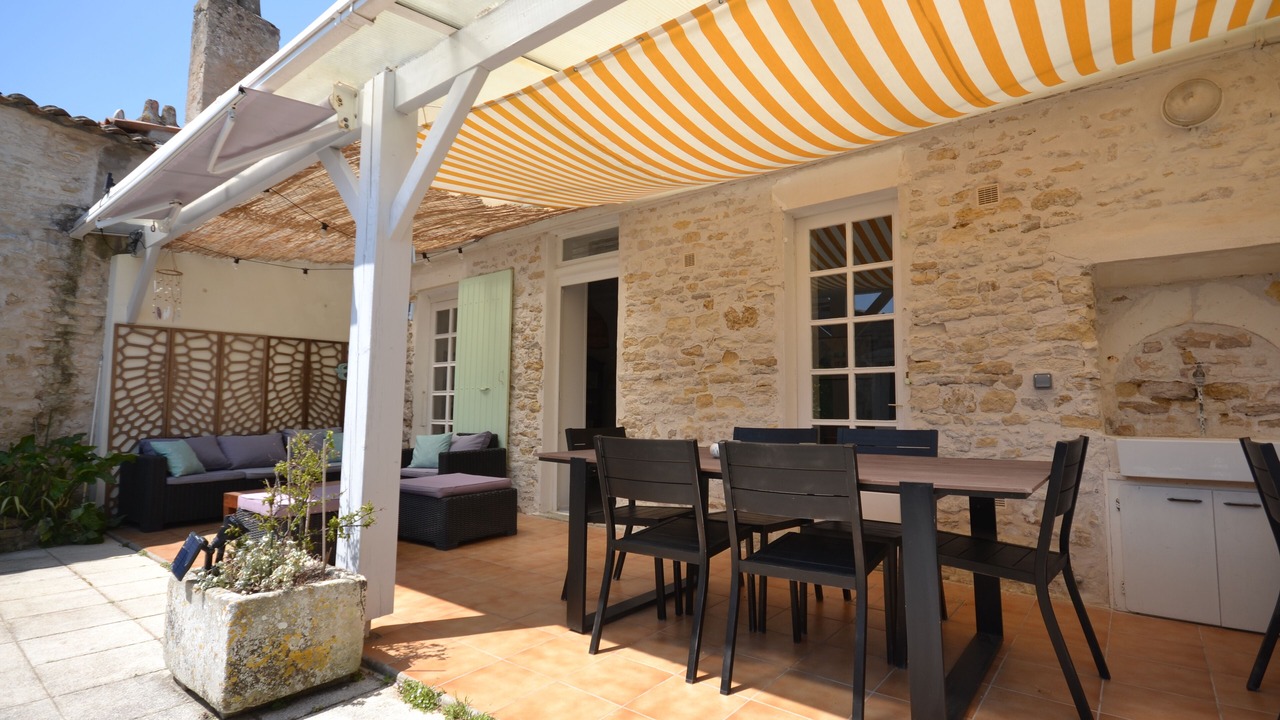 Photo of Outdoor in Ars-en-Re