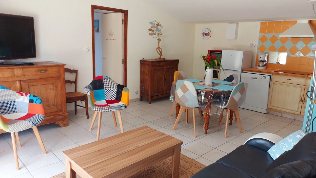 Photo of Livingroom in Mauzac