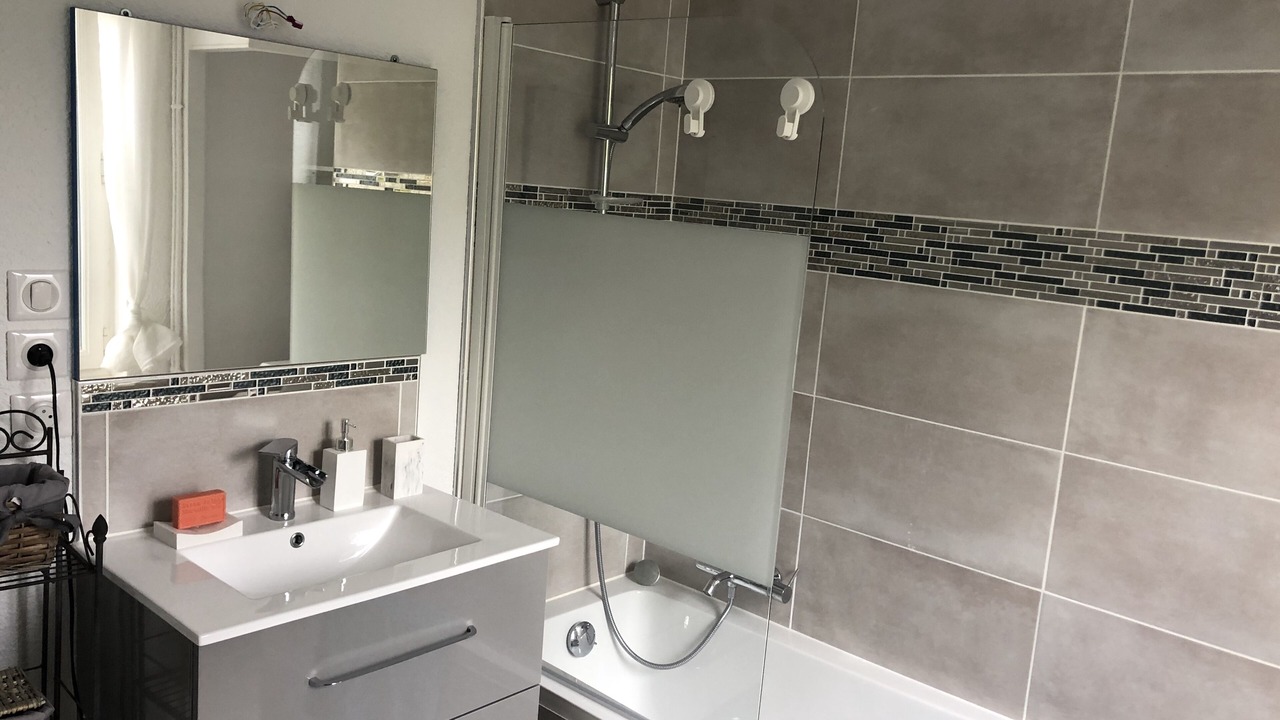 Photo of Bathroom in Poitiers
