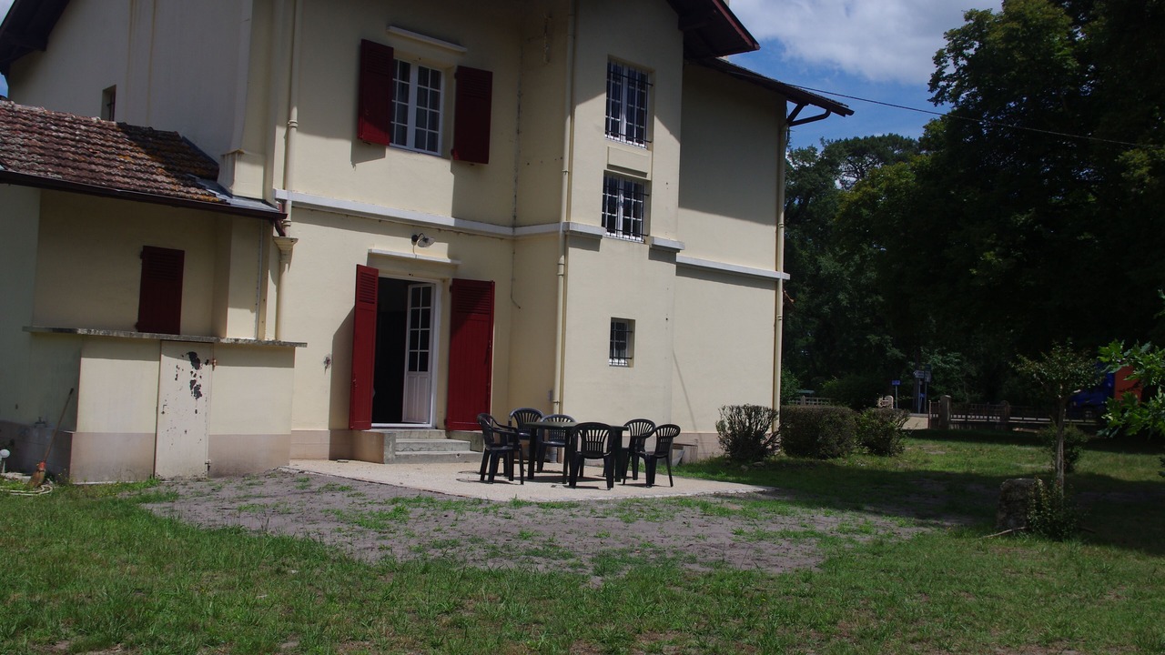 Photo of Outdoor in Sabres