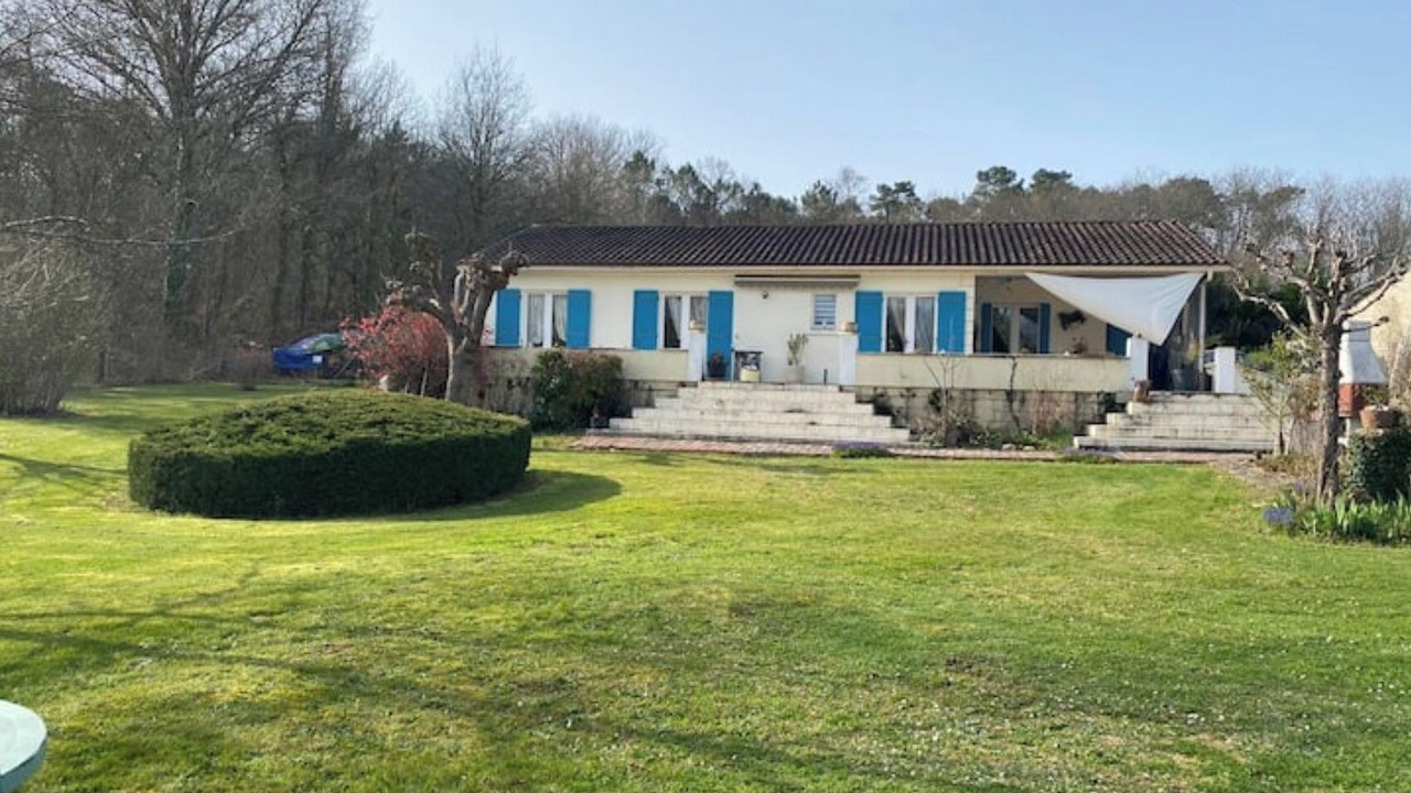 Photo of Outdoor in Saint-Georges-de-Montclard