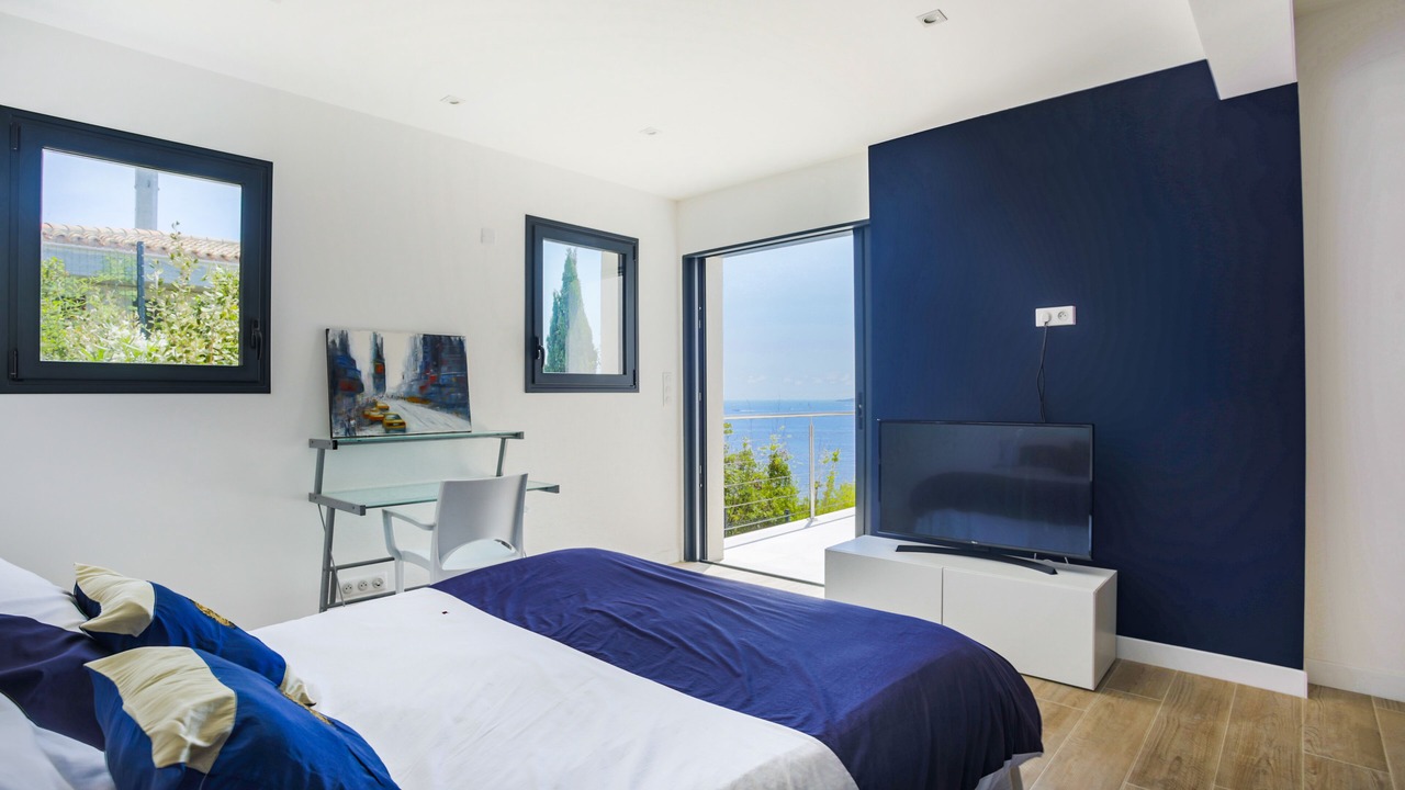 Photo of Bedroom in Sainte-Maxime