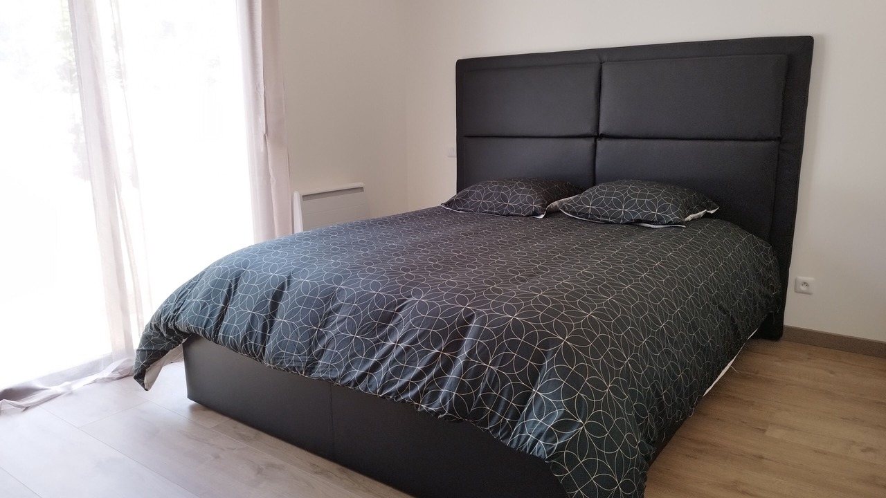 Photo of Bedroom in Vouneuil-sous-Biard