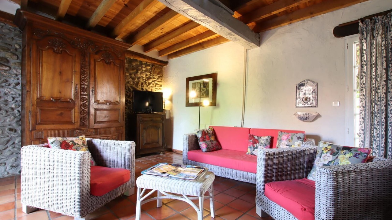 Photo of Livingroom in Geus-d'Oloron