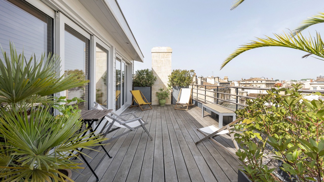 Photo of Patio Balcony in Saint Seurin - Fondaudege