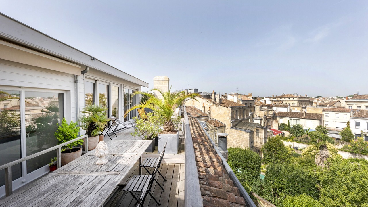 Photo of Outdoor in Saint Seurin - Fondaudege