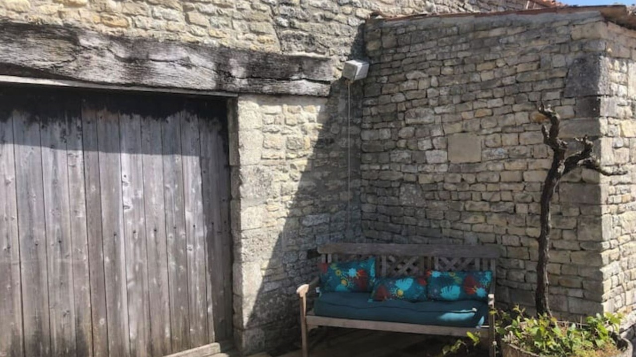 Photo of Patio Balcony in Saint Ouen d'Aunis