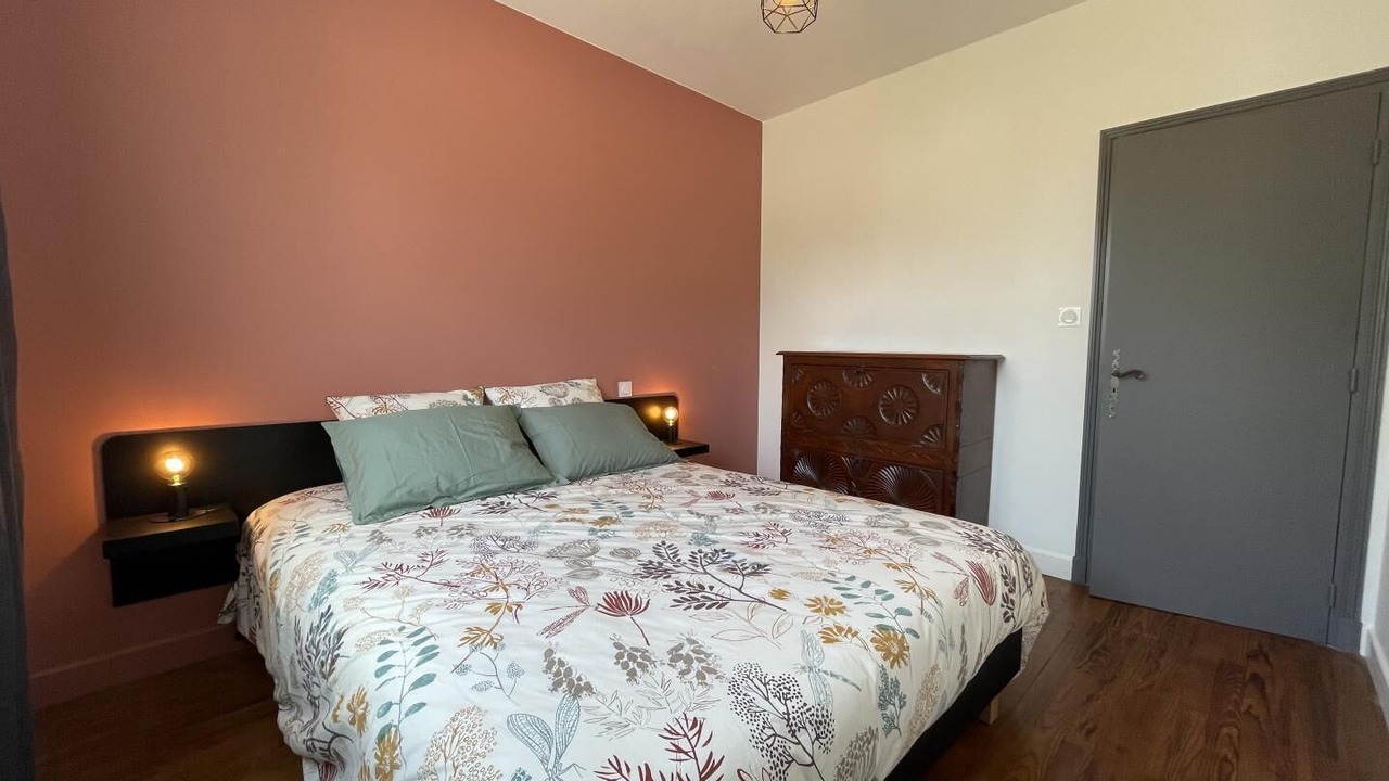 Photo of Bedroom in Saint-Jean-le-Vieux