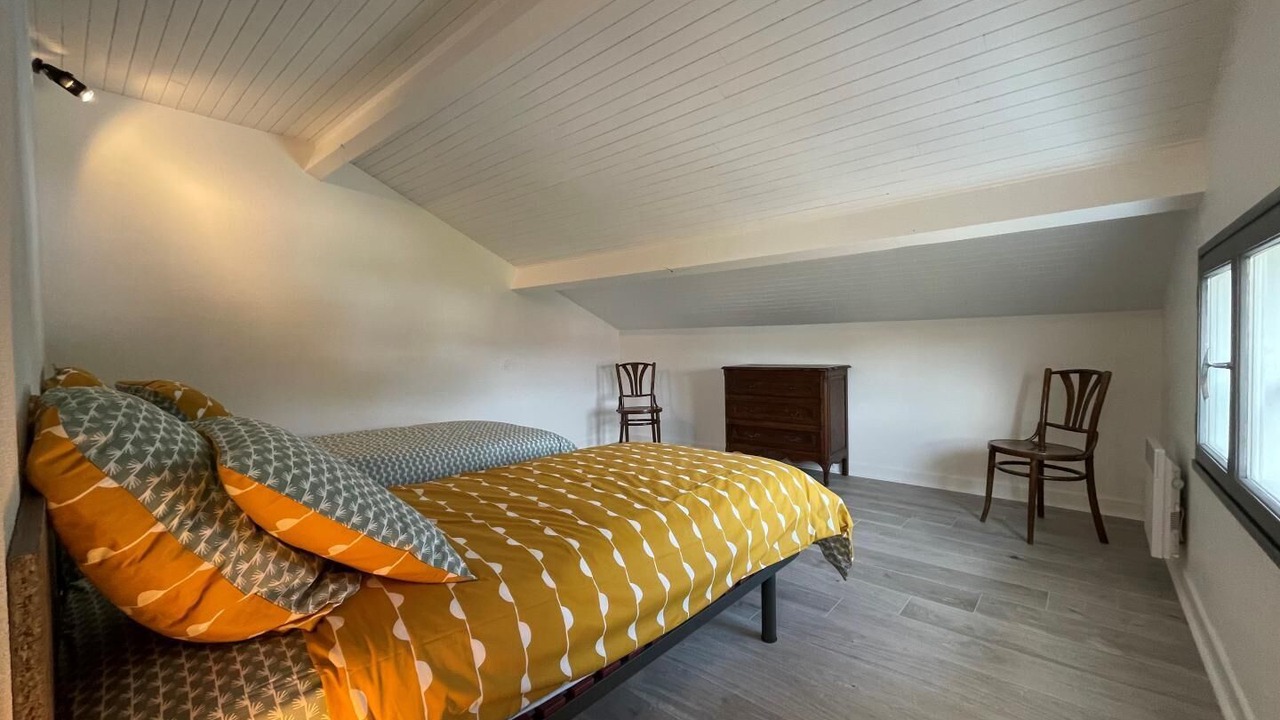 Photo of Bedroom in Saint-Jean-le-Vieux