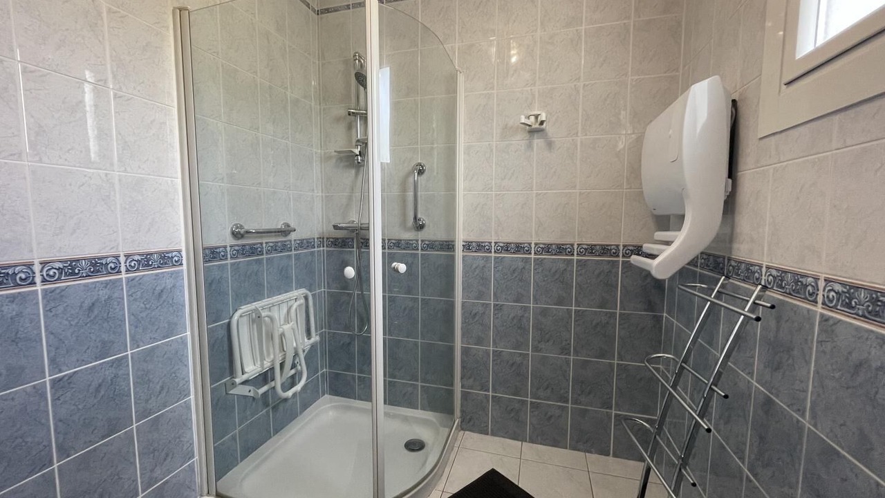 Photo of Bathroom in Saint-Jean-le-Vieux