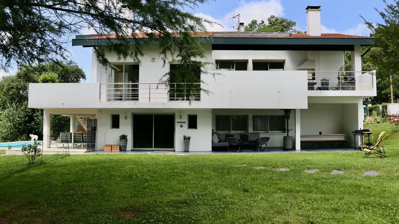 Photo of Outdoor in Urt