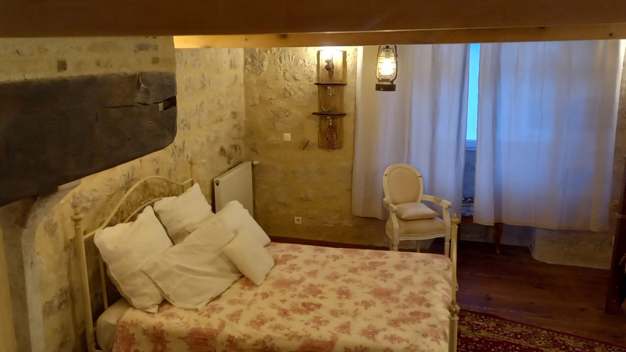 Photo of Bedroom in Saint-Romain