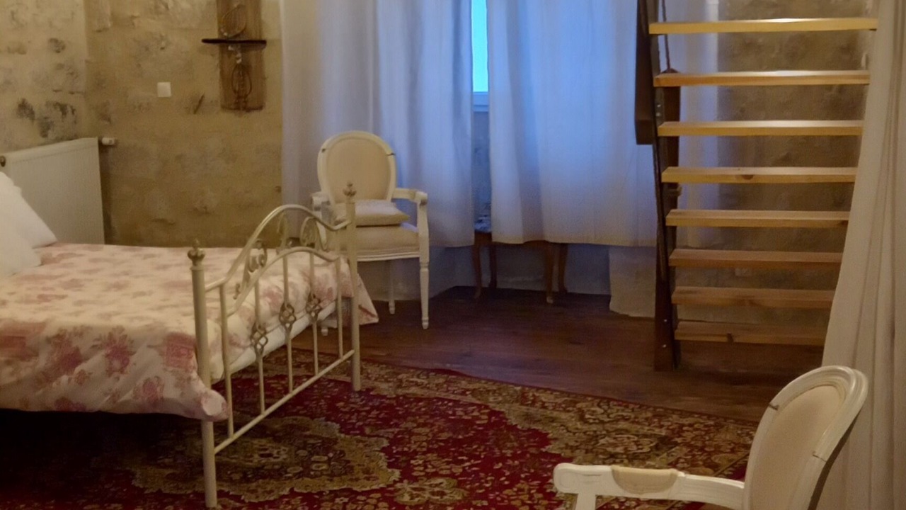 Photo of Bedroom in Saint-Romain